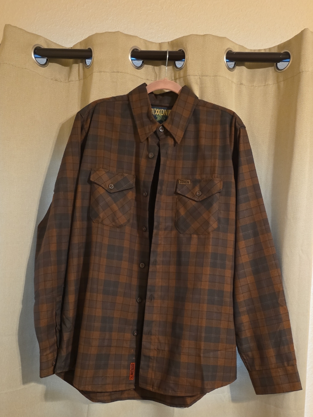 Dixxon "Dutch Oven" Size Large Brown and Dark Plaid Button-Down Flannel